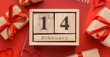 عيد الحب 2026 يشعل القلوب.. الميزان والسرطان والحمل والحوت والقوس أمام بداية عاطفية جديدة