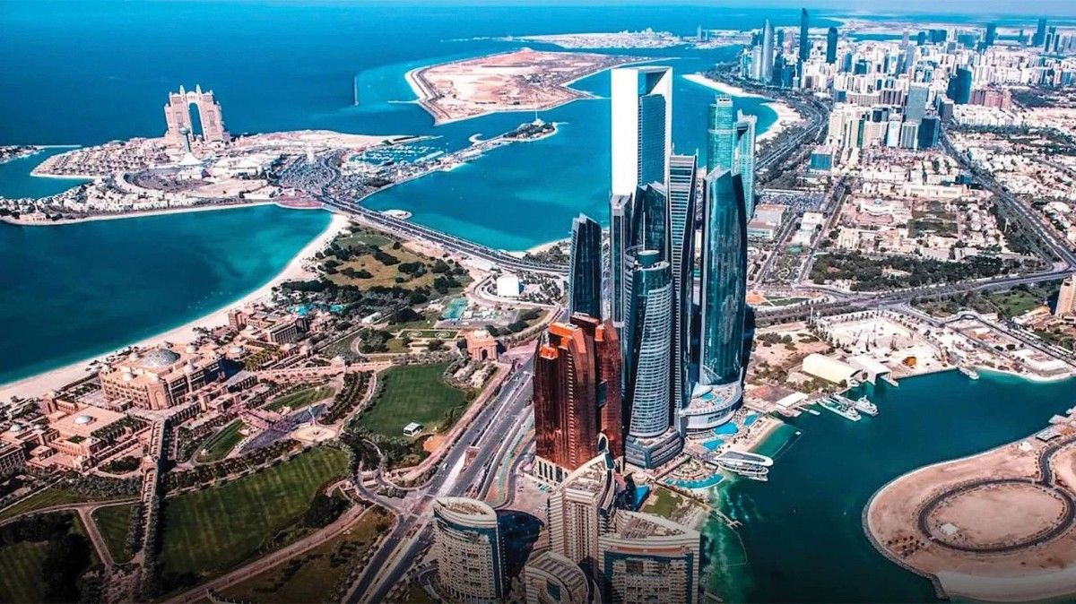 5.6 % نمواً متوقعاً للناتج المحلي الإجمالي للإمارات 2026