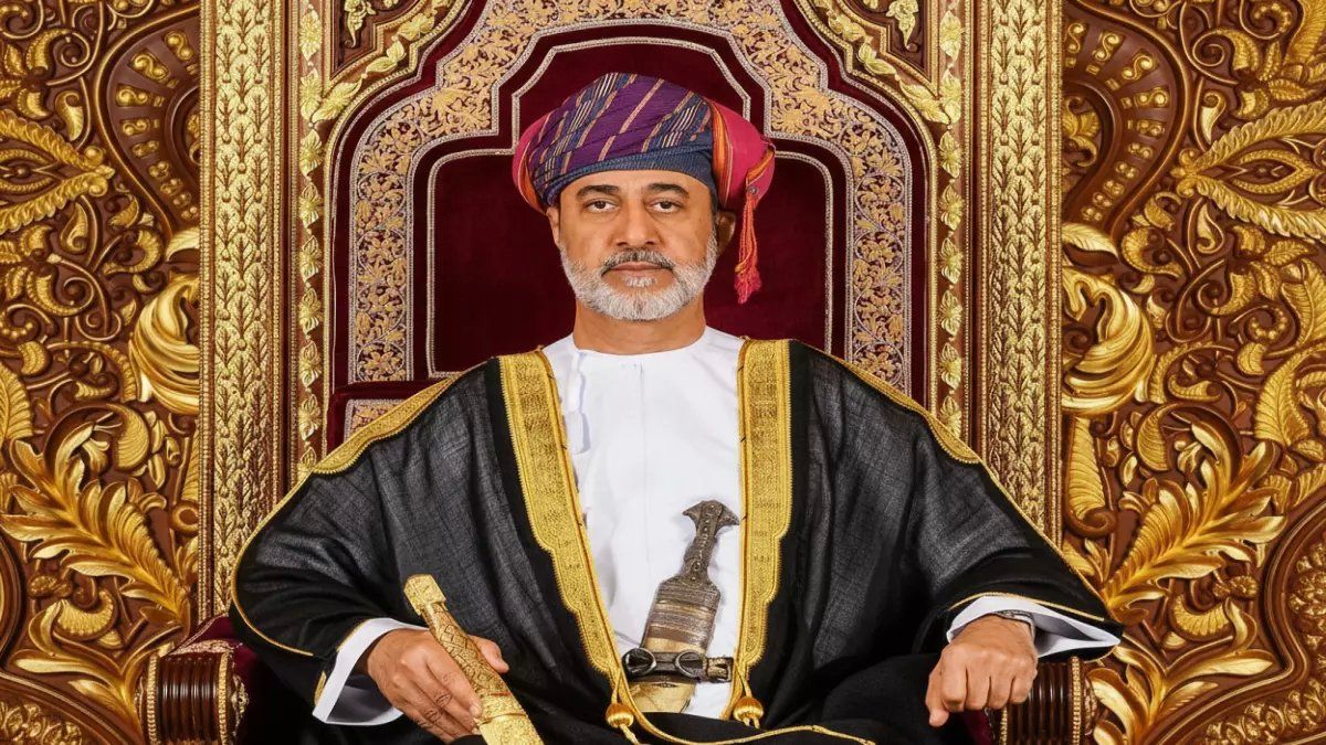 رسمياً: السلطان هيثم يعلن تحولاً تاريخياً مع السعودية... مشاريع مليارية على الحدود تغير خريطة المنطقة!