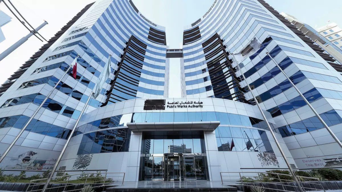 رسمياً: إغلاقات مرورية جديدة تضرب قطر لمدة 14 يوماً… هل تعرف الطرق البديلة؟