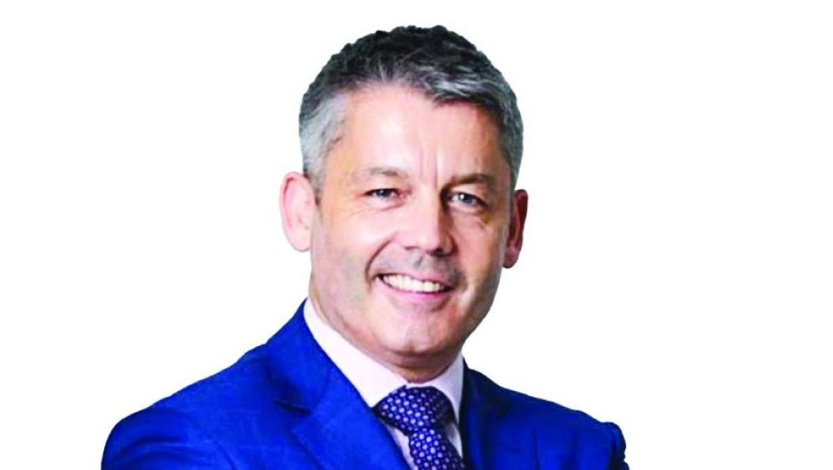 قطاع السيارات في الإمارات على طريق نمو فائق السرعة