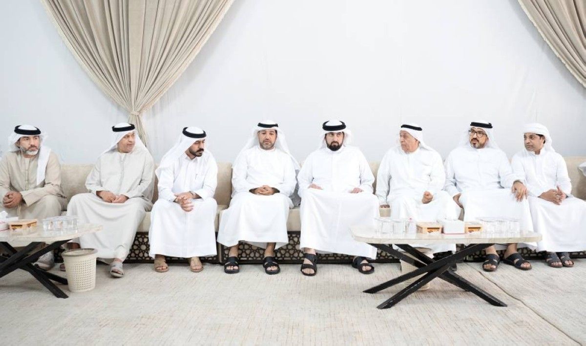 مكتوم وأحمد ومنصور بن محمد يعزون في وفاة عمر البلوشي