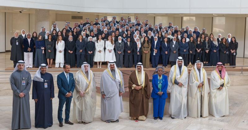 سمو الأمير يقوم بزيارة إلى مؤسسة الكويت للتقدم العلمي بمناسبة مرور 50 عاما على تأسيسها