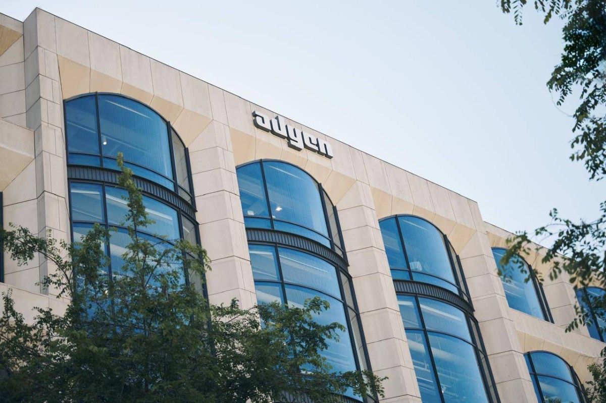 أدين و"أوبر" تعززان شراكتهما للتوسع وإطلاق أكشاك "أوبر"‏