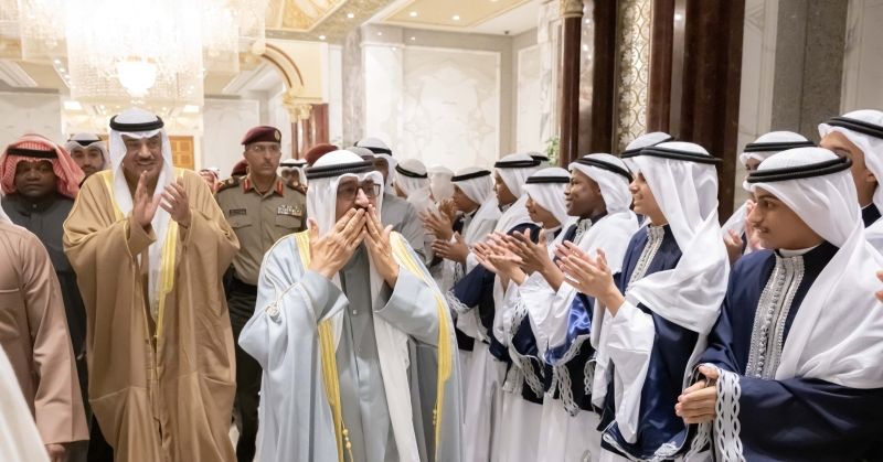 سمو الأمير يشمل برعايته وحضوره حفل الأوبريت الوطني «ديرة الخير»