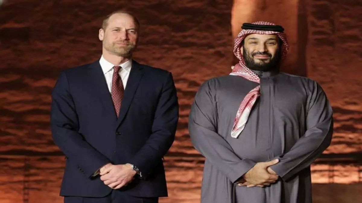 حصري: ولي العهد يصطحب الأمير ويليام في جولة سرية بـ"مهد السعودية" ماذا رأى في القصور التاريخية؟