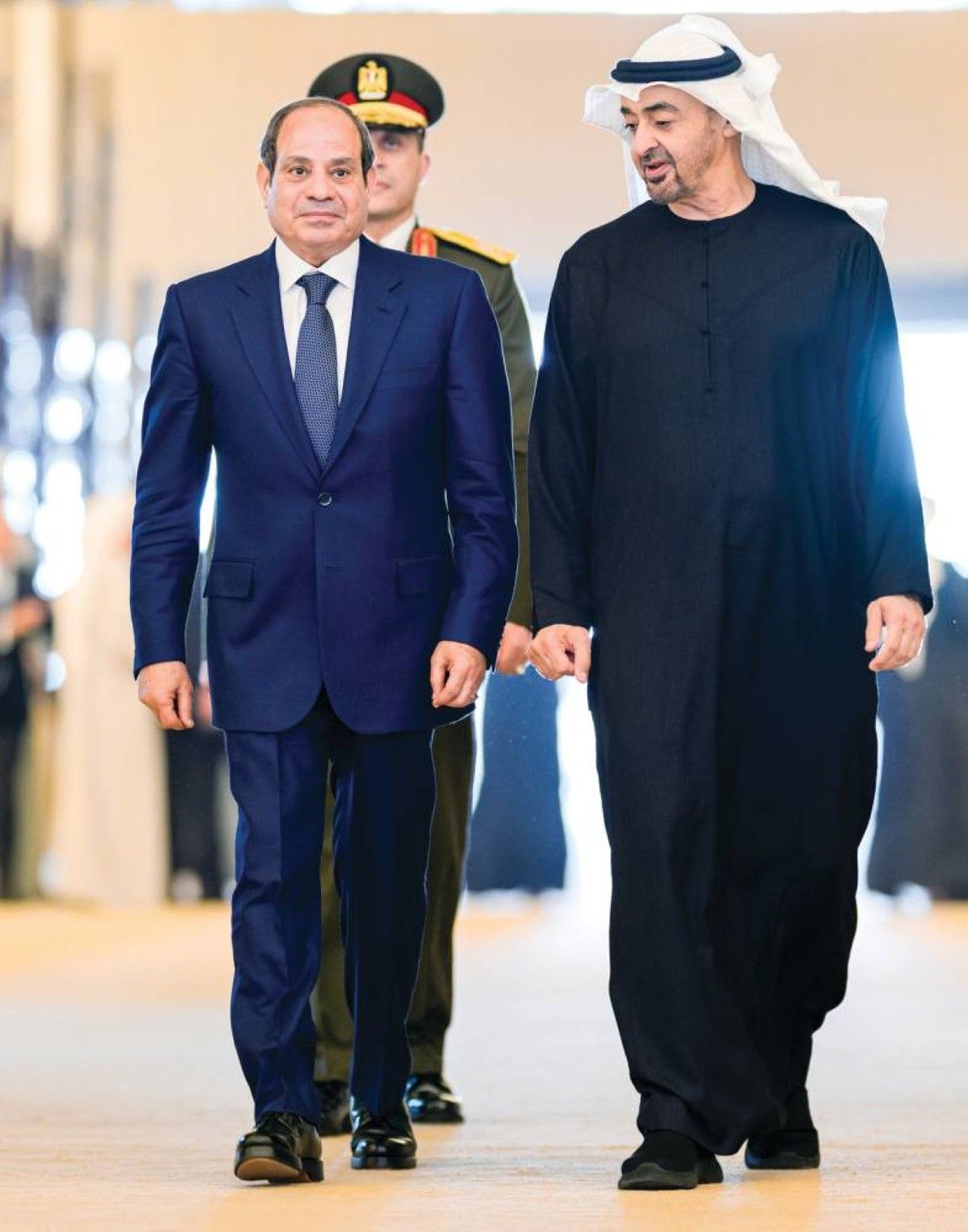 محمد بن زايد والسيسي: العمل على تعزيز السلام للحفاظ على أمن واستقرار المنطقة