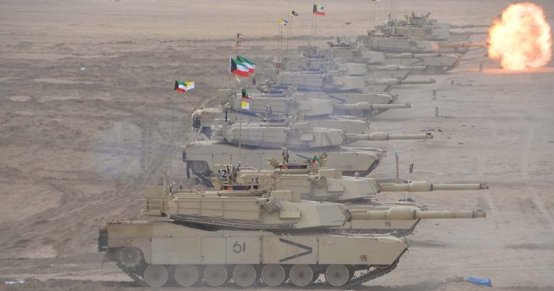 مناورة بالذخيرة الحية لـ«القوة البرية» بميدان «الأديرع»