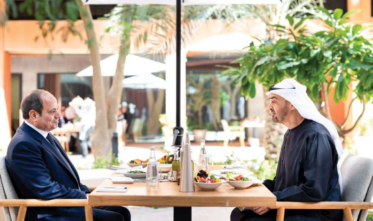 محمد بن زايد والسيسي: العمل على تعزيز السلام للحفاظ على أمن واستقرار المنطقة