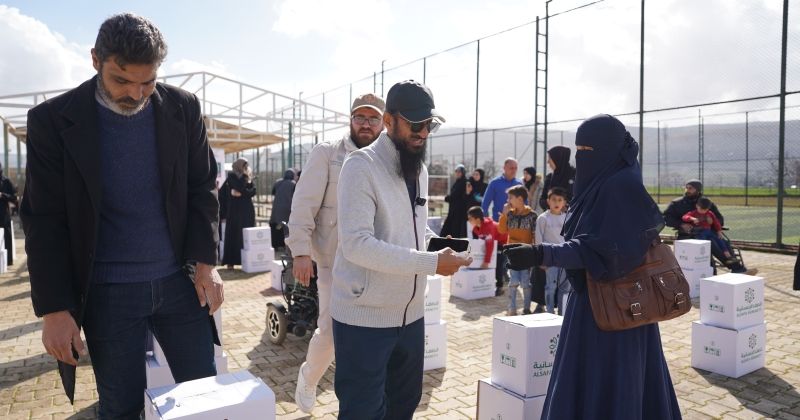 «الصفا الإنسانية» تنظم رحلتها الخيرية الـ23 إلى الحدود التركية السورية