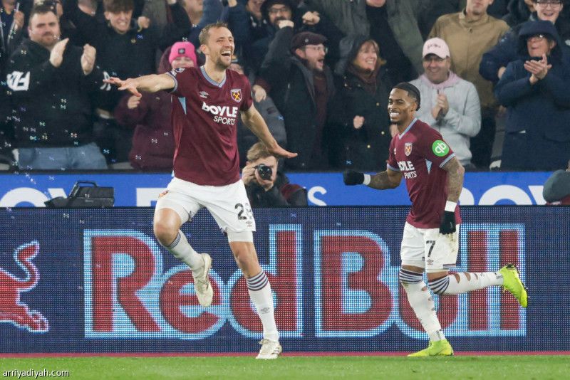 بالقاتل.. يونايتد يخطف نقطة من وست هام