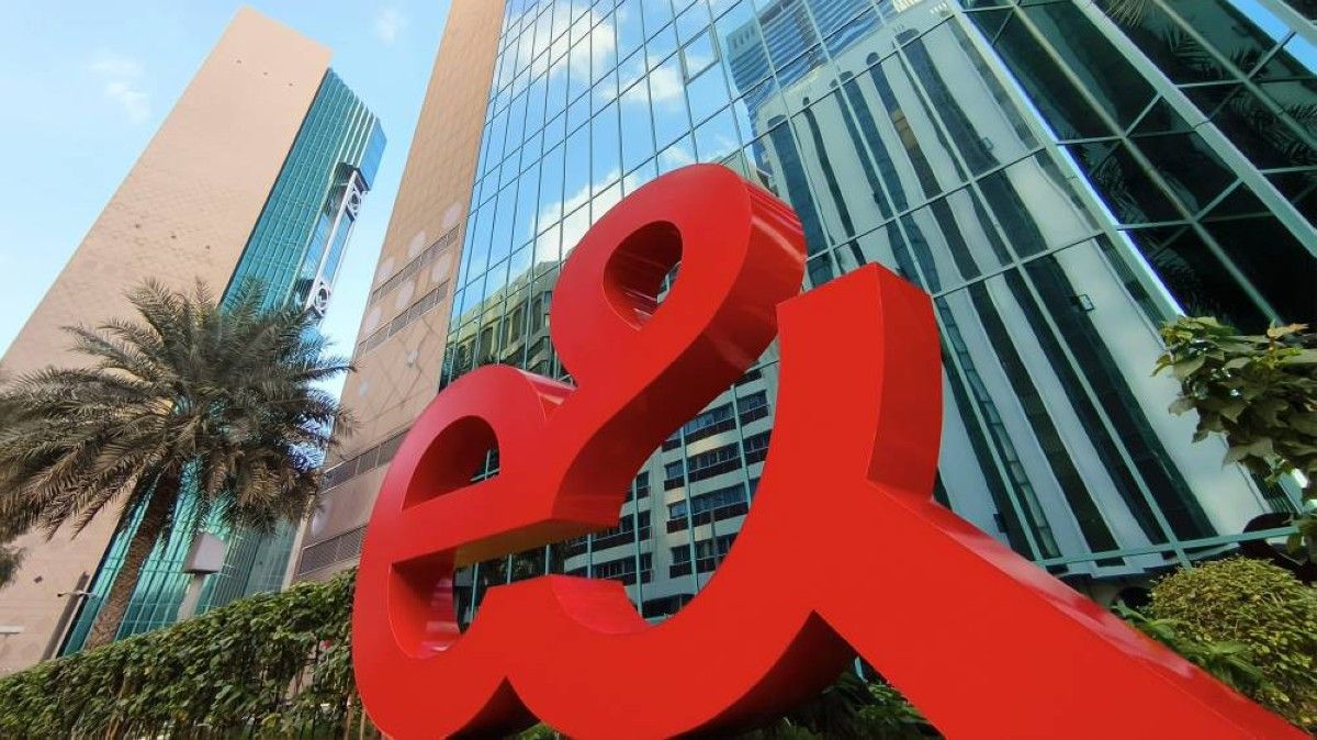 14.4 مليار درهم أرباح «إي آند» في 2025 بنمو 33.6%