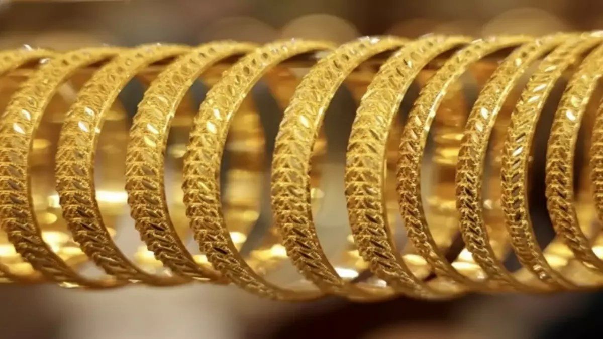 صادم: طفل بالرياض يوزع أساور ذهب والدته على زملائه... الحقيقة التي اكتشفتها المدرسة صعقت الأم!