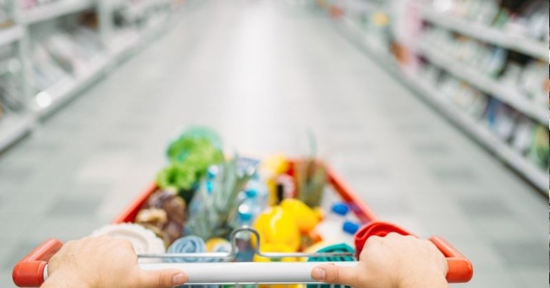 «الشؤون»: بعض إعلانات «التعاونيات» لم تتوافق مع المعايير والذوق العام.. وإجراءات فورية لضبط المسار