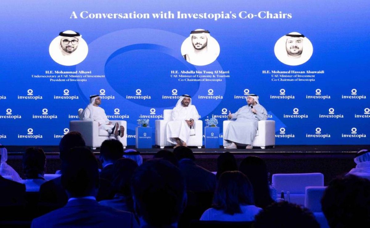 عبدالله بن طوق : الإمارات بوابة عالمية رئيسية لصناعة الفرص الاستثمارية المستدامة