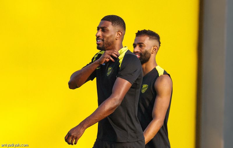 كونسيساو يعيد شراحيلي.. وديابي على الدكة