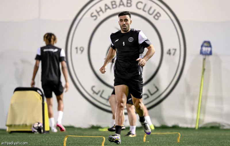 قائمة الشباب.. حمد الله بديلا وكمارا أساسيّا