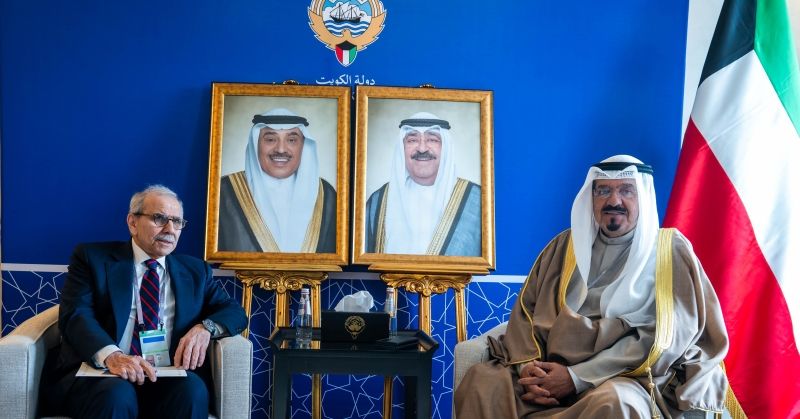 رئيس الوزراء يبحث مع نظيره اللبناني العلاقات الثنائية وسبل تعزيز التعاون