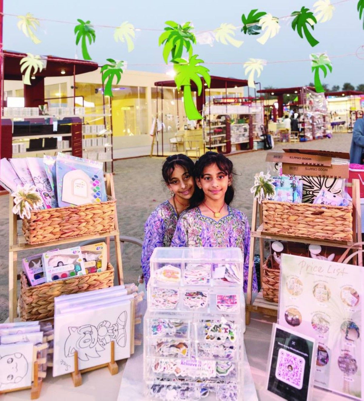 62 طفلاً يحولون حديقة مشرف في دبي إلى سوق للأفكار وريادة الأعمال