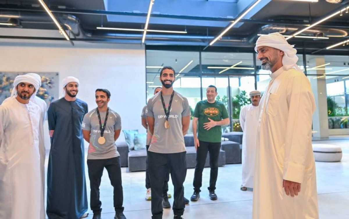 عمار بن حميد يستقبل فرق عجمان الفائزة في "ألعاب دبي 2026"