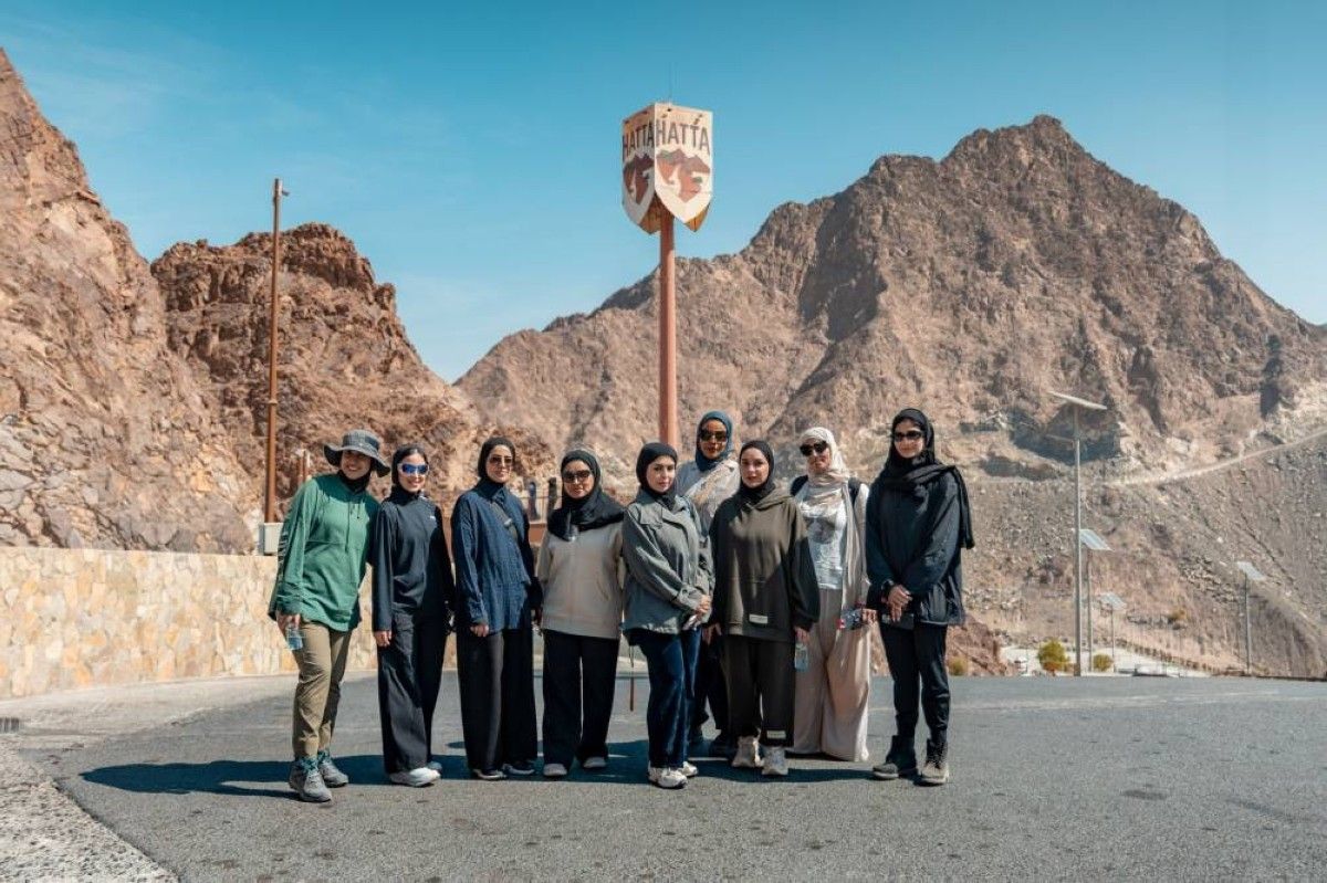 «دبي للمرأة» تطلق رحلة الصحة النفسية إلى حتا لموظفات الحكومة