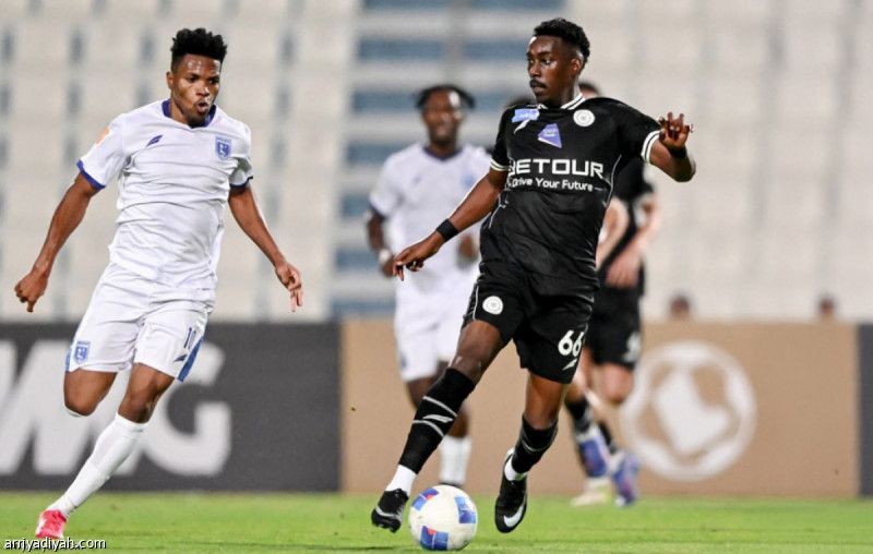 أمام تضامن حضرموت.. الشباب يتمسك بآخر الآمال