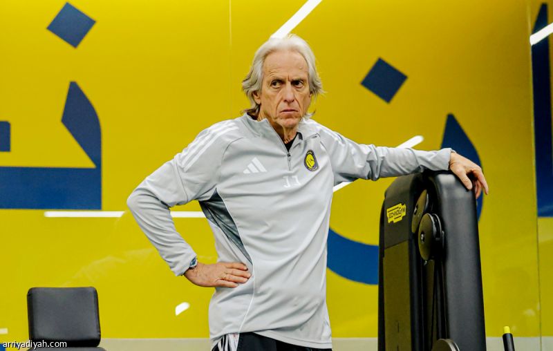 أمام أركاداج.. العقيدي يعود ومارتينيز يقود الدفاع