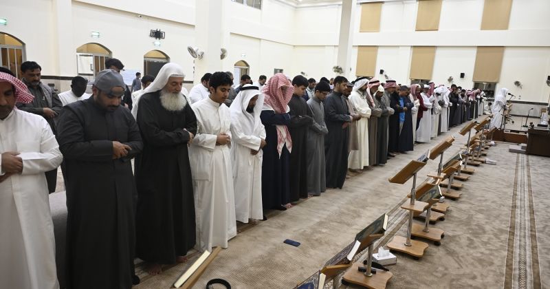 المساجد عمرت بـ... المصلين