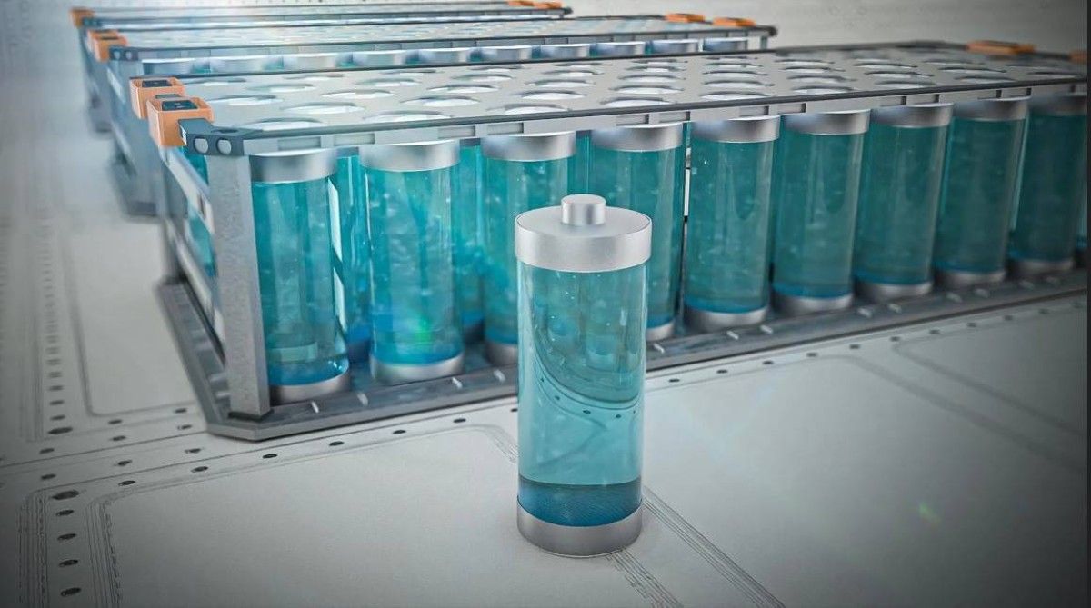 السر في الماء.. اكتشاف يجعل بطاريات الصوديوم أسرع وأقوى وأكثر أماناً من الليثيوم