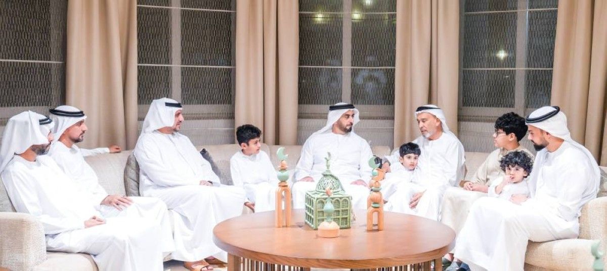 سيف بن زايد يعزي في وفاة عبدالمجيد صديقي