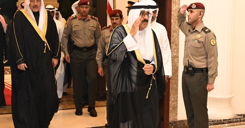 سمو الأمير وسمو ولي العهد وأسرة آل الصباح يستقبلون المهنئين بحلول رمضان لليوم الثاني