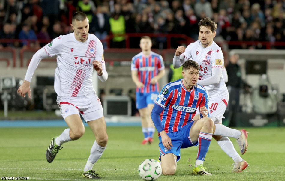 دوري المؤتمر.. فيورنتينا يكسب وبالاس يعود بالتعادل