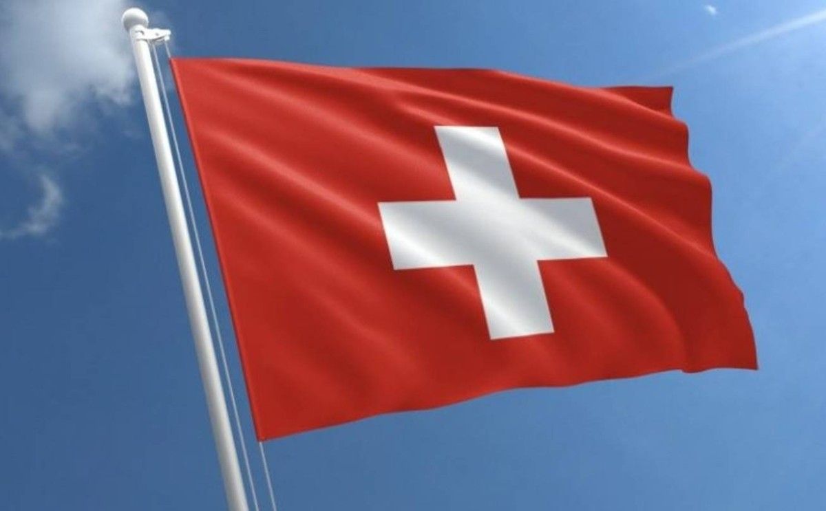 سويسرا قد تضطر إلى قبول سريان الرسوم الأمريكية بشكل دائم