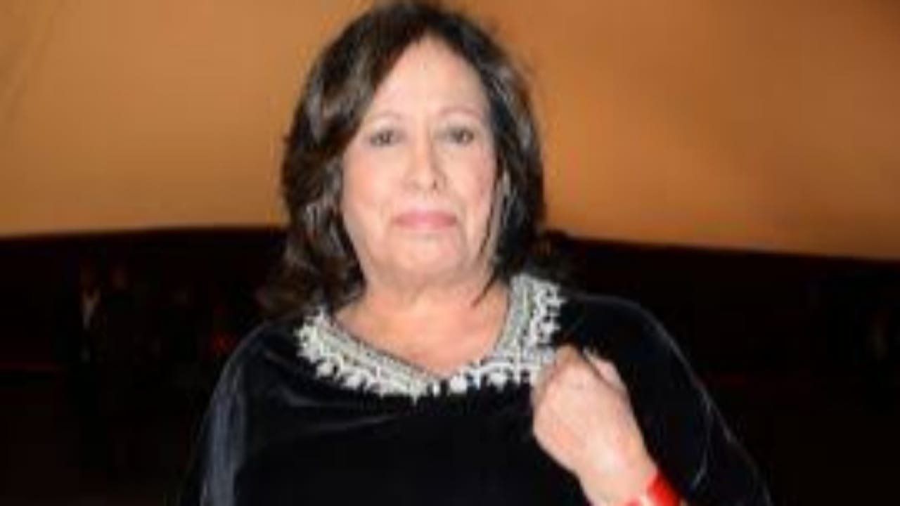 حصري.. انهيار سوزان ابنة حياة الفهد بعد تلقيها خبر مفجع