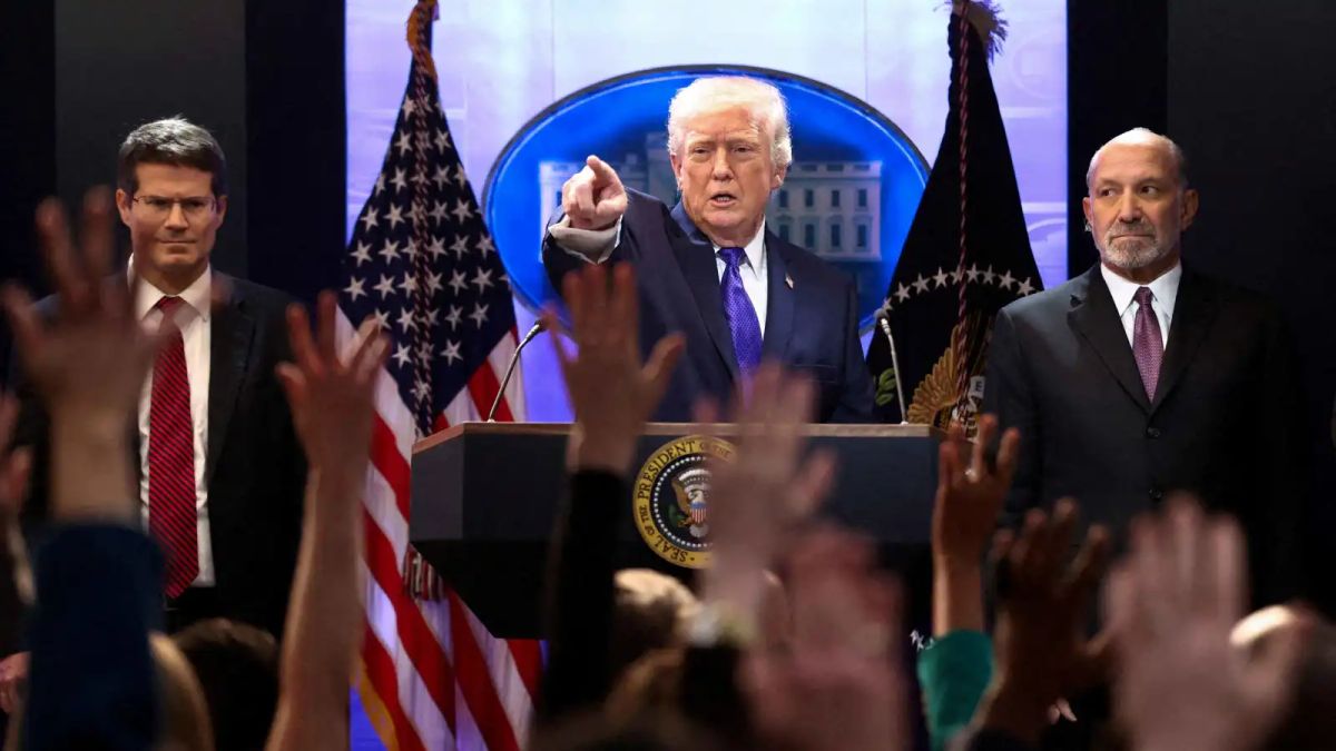 مسؤول في البيت الأبيض: الرسوم الجمركية على صادرات الاتحاد الأوروبي لأمريكا ستكون 15%