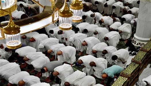 رسمياً:  مواعيد صلاة التراويح في الرياض لشهر رمضان 1447