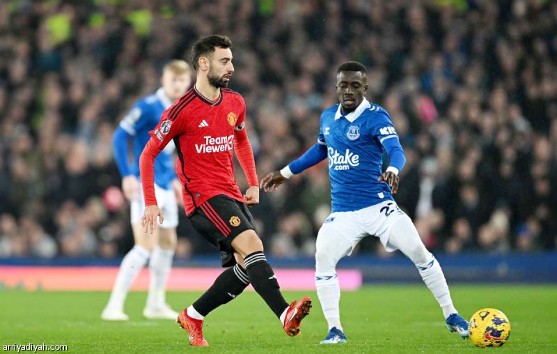 مانشستر يونايتد يتسلح بالتاريخ قبل مواجهة إيفرتون