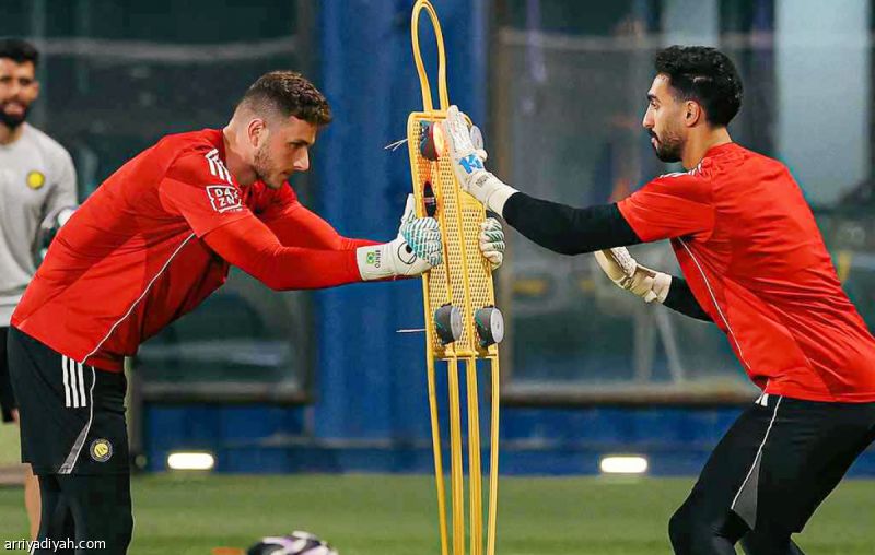 أمام النجمة.. جيسوس يضم 4 حراس مرمى