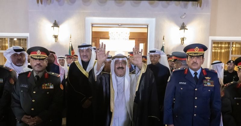 سمو الأمير: تطوير منظومة الدفاع بما يواكب المتغيرات الإقليمية والدولية