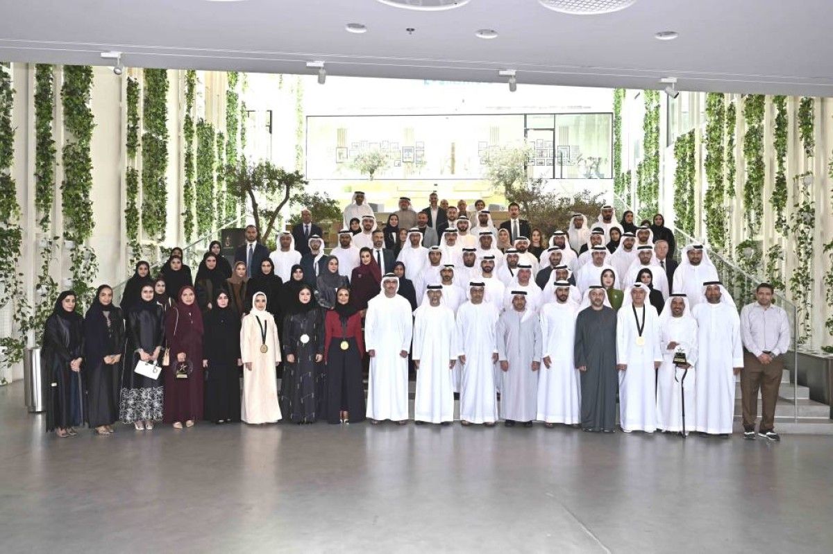 سهيل المزروعي: التميز المؤسسي نهج استراتيجي مستدام