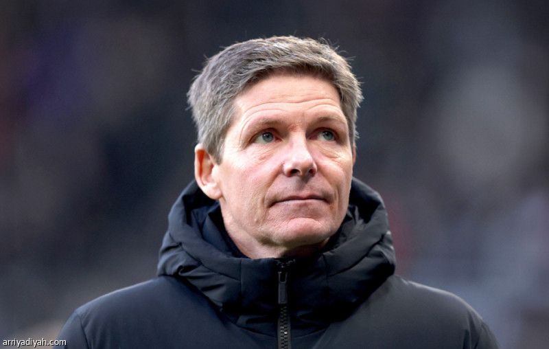 جلاسنر يحذر لاعبي كريستال بالاس من مصير الإنتر