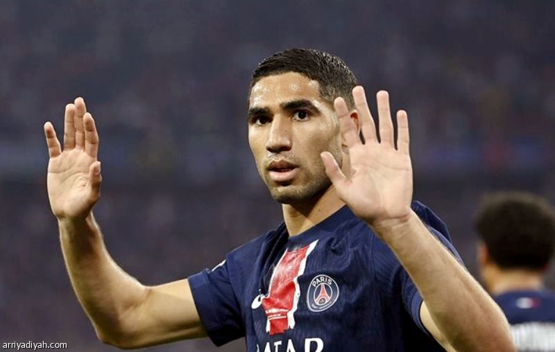 حكيمي في قائمة سان جيرمان