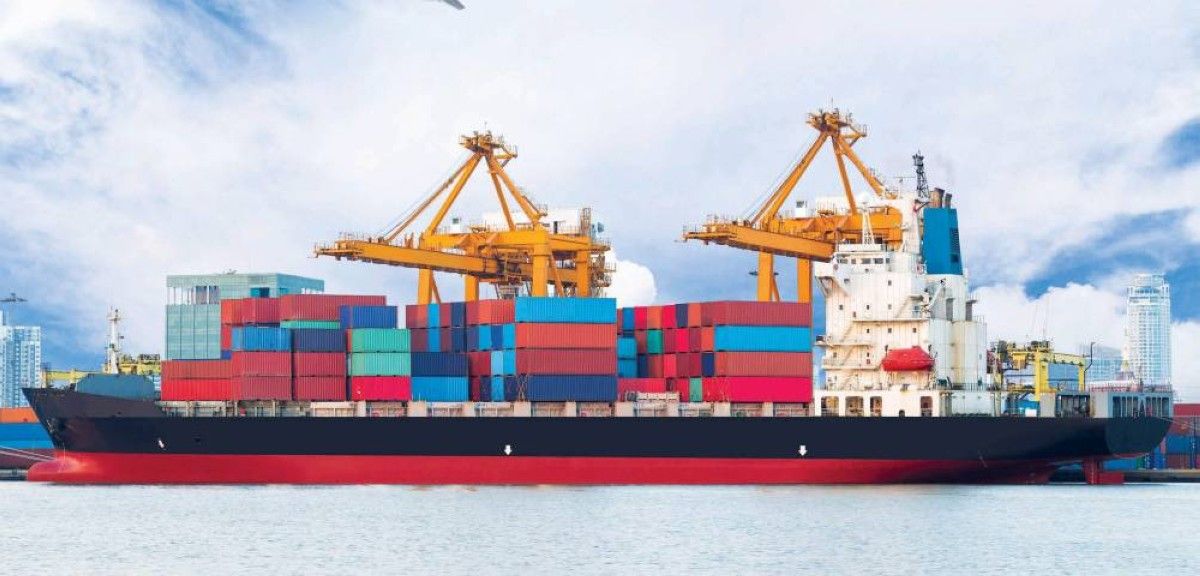 أسعار الشحن البحري تواصل التراجع للأسبوع السادس