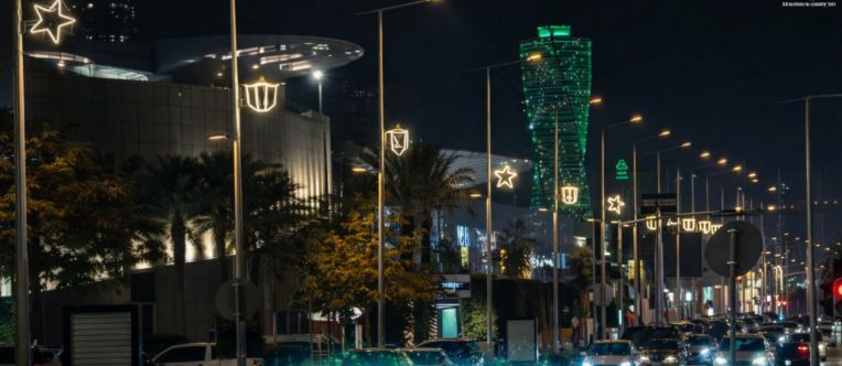 أمانة الرياض تُضيء المدينة بـأكثر من 5000 عنصر إنارة ومجسم جمالي ضمن فعاليات هوية رمضان