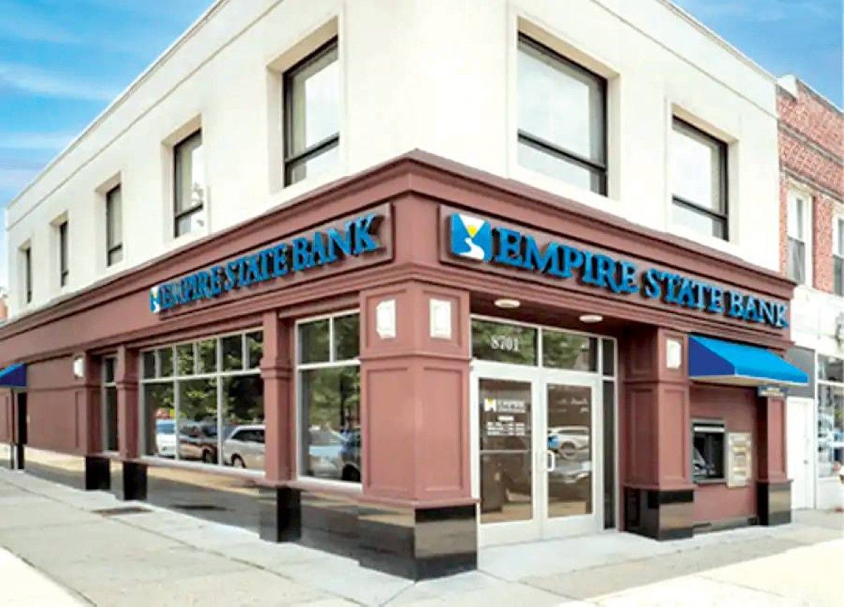 سويسرا تأمر بنك «إم باير» بتصفية أعماله