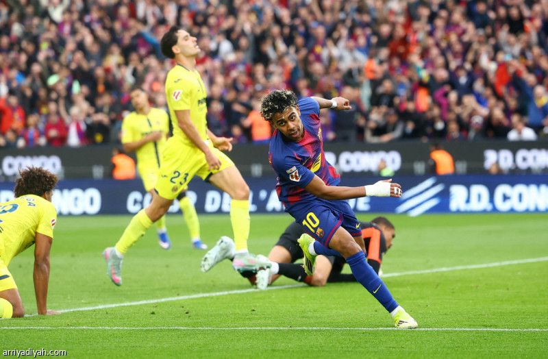 بـ «هاتريك» يامال الأول.. برشلونة يُغرق الغواصات ويتمسك بالصدارة