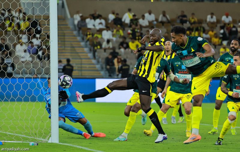 الاتحاد يعبر الخليج بالنتيجة المفضلة