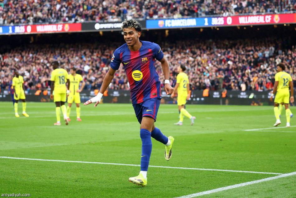 بـ «هاتريك» يامال الأول.. برشلونة يُغرق الغواصات ويتمسك بالصدارة