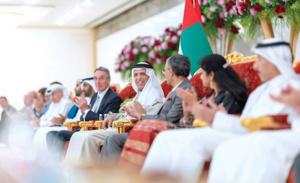 الحكام يواصلون استقبال المهنئين بشهر رمضان