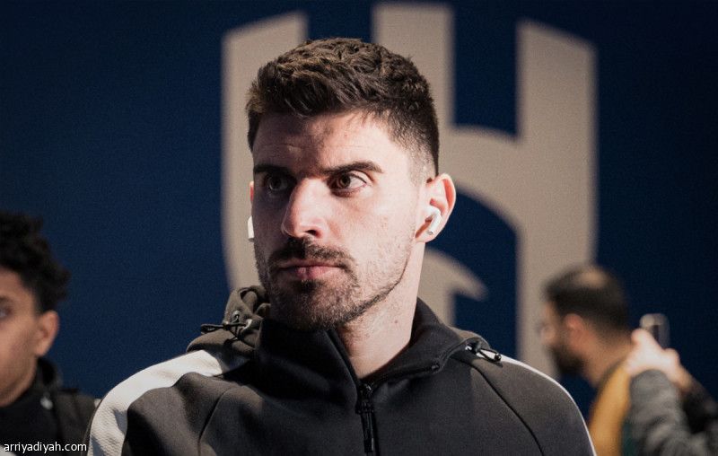 الهلال يفقد نيفيش 10 أيام